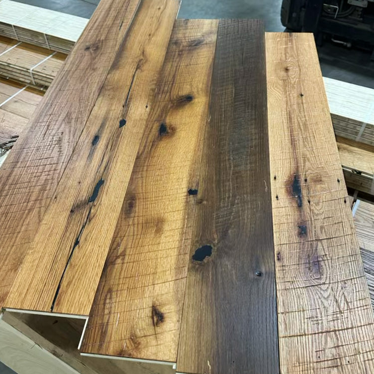 Antique Reclaimed Oak Hit Skip 4"5"7"8" Random Widths - Matte Prefinish