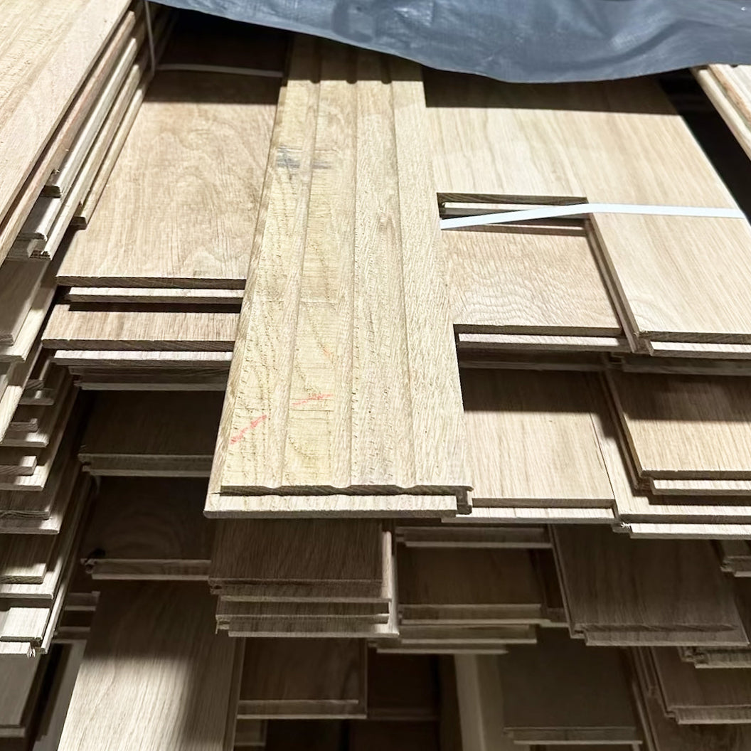 Traditional Plank White Oak 4" Specified Width - Unfinished