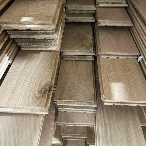 Traditional Plank White Oak 4" Specified Width - Unfinished