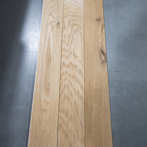 Traditional Plank White Oak 5" Specified Width - Matte Prefinish, Hand-Scraped
